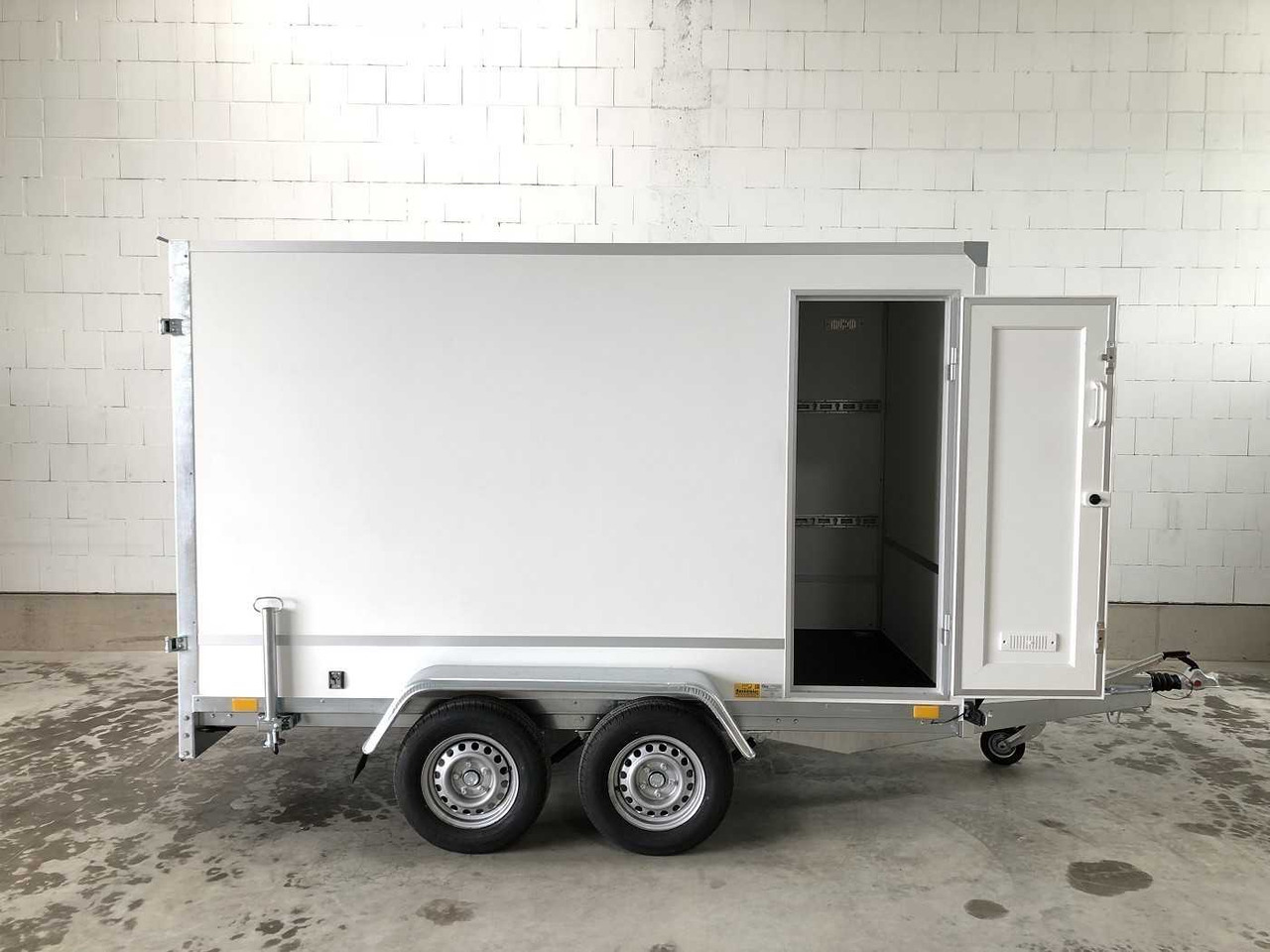 BLYSS F2030HTD Seitentür Kofferanhänger - Ρυμούλκα κόφα: φωτογραφία 1 BLYSS F2030HTD Seitentür Kofferanhänger - Ρυμούλκα κόφα: φωτογραφία 1