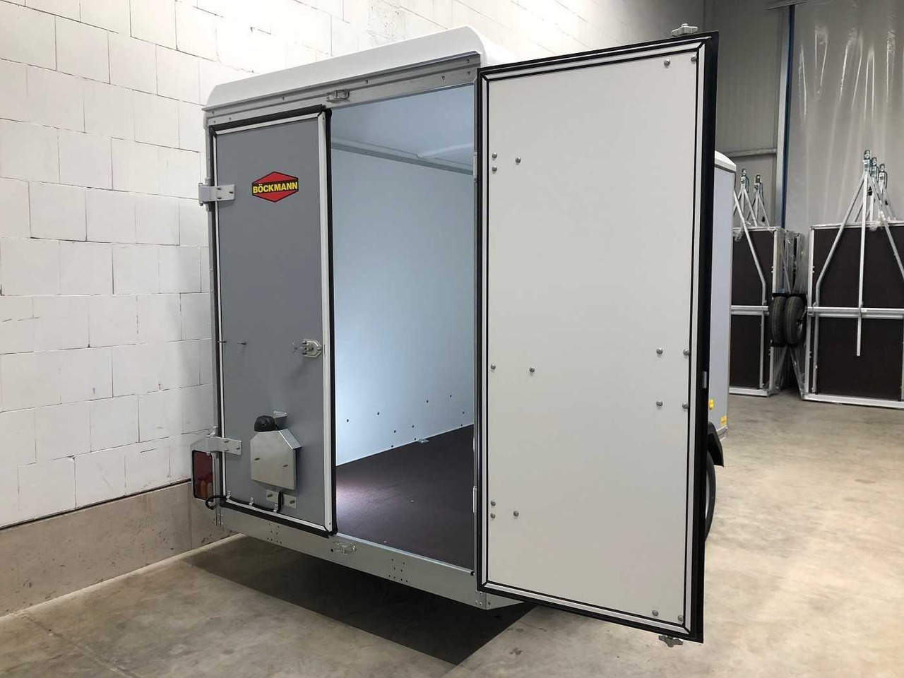 BOECKMANN KT 3015/20 M F Kofferanhänger - Ρυμούλκα κόφα: φωτογραφία 5 BOECKMANN KT 3015/20 M F Kofferanhänger - Ρυμούλκα κόφα: φωτογραφία 5