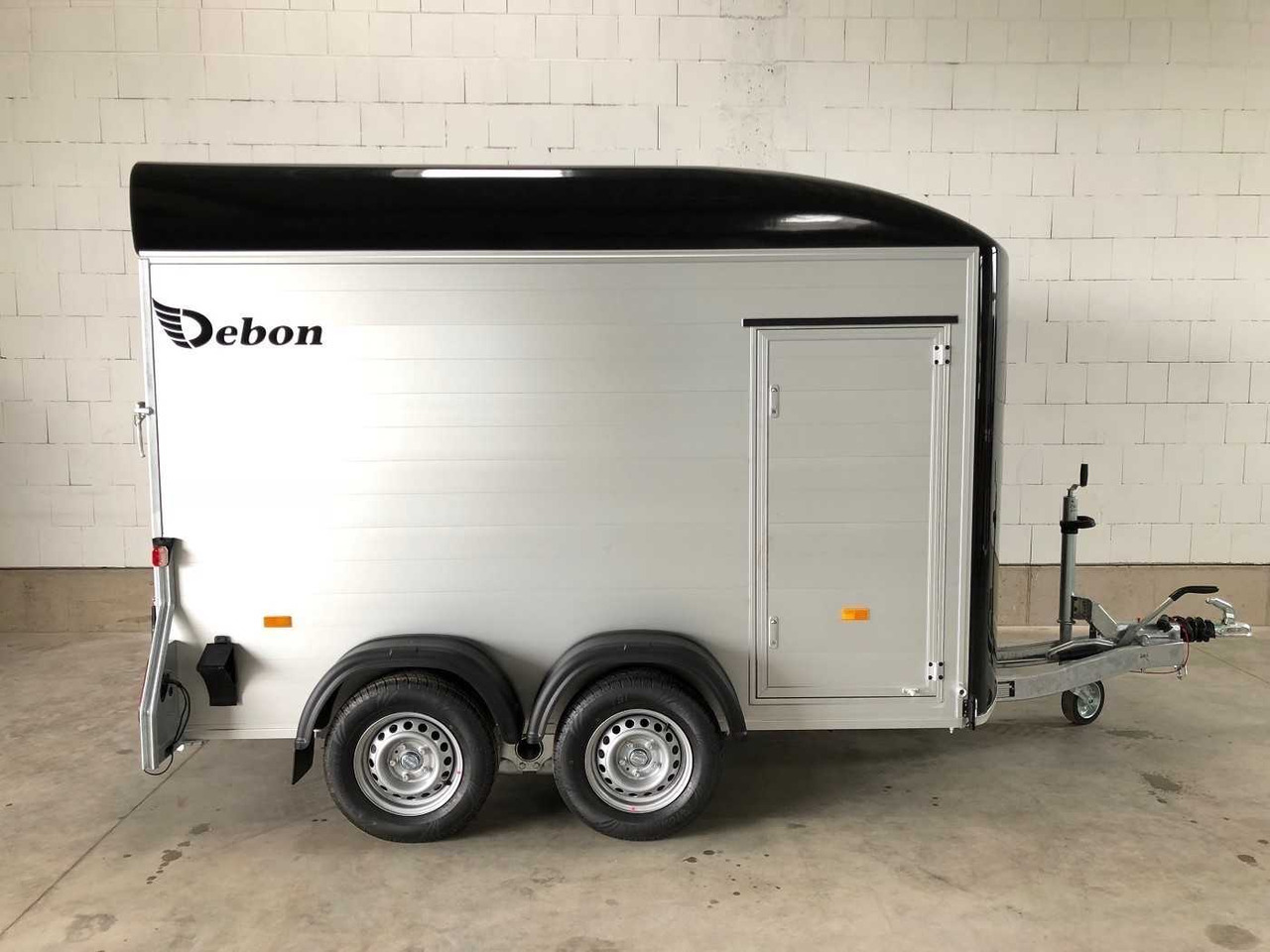 CHEVAL LIBERTE C500 Roadster 2 Türen Kofferanhänger - Τρέιλερ μοτοσυκλετών: φωτογραφία 5 CHEVAL LIBERTE C500 Roadster 2 Türen Kofferanhänger - Τρέιλερ μοτοσυκλετών: φωτογραφία 5