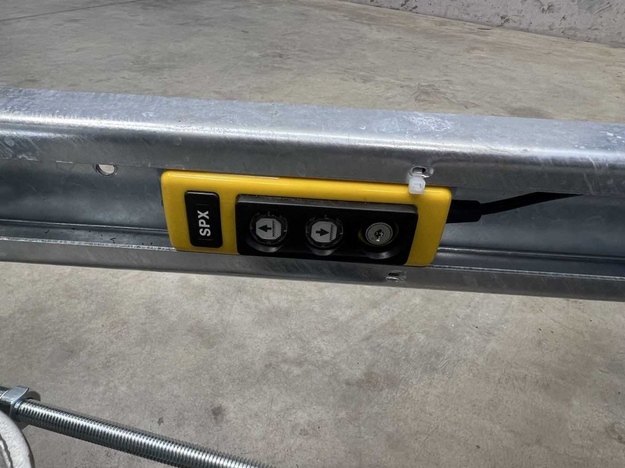 Νέα Ρυμούλκα ανατρεπόμενο EDUARD 2615-3-13-1563-P Rückwärtskipper: φωτογραφία 16 Νέα Ρυμούλκα ανατρεπόμενο EDUARD 2615-3-13-1563-P Rückwärtskipper: φωτογραφία 16