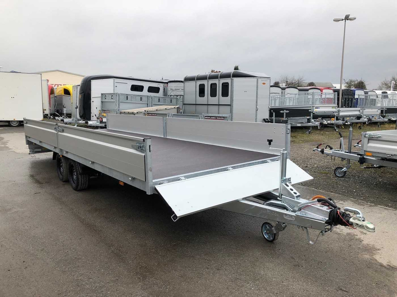 HAPERT Azure H-2 Hochlader - Τρέιλερ πλατφόρμα/ Καρότσα: φωτογραφία 1 HAPERT Azure H-2 Hochlader - Τρέιλερ πλατφόρμα/ Καρότσα: φωτογραφία 1