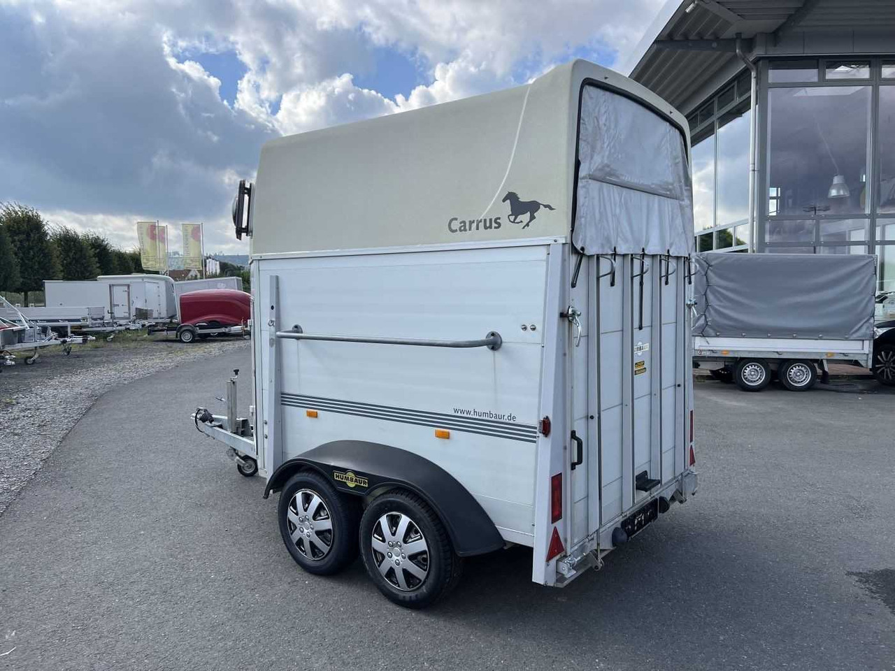 HUMBAUR HP 2000 Pferdeanhänger - Ρυμούλκες αυτοκίνητο: φωτογραφία 5 HUMBAUR HP 2000 Pferdeanhänger - Ρυμούλκες αυτοκίνητο: φωτογραφία 5