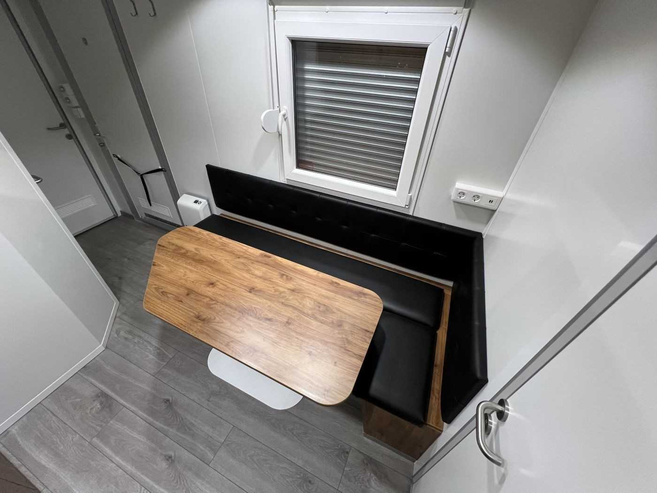 Νέα Σπίτι εμπορευματοκιβωτία, Τρέιλερ ROSEMEIER VE MOBI 7344-SP-5 Mannschaftswagen: φωτογραφία 14 Νέα Σπίτι εμπορευματοκιβωτία, Τρέιλερ ROSEMEIER VE MOBI 7344-SP-5 Mannschaftswagen: φωτογραφία 14