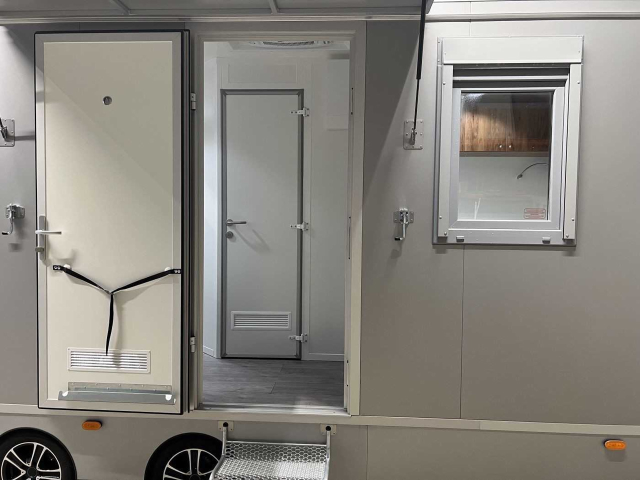 Νέα Σπίτι εμπορευματοκιβωτία, Τρέιλερ ROSEMEIER VE MOBI 7344-SP-5 Mannschaftswagen: φωτογραφία 6 Νέα Σπίτι εμπορευματοκιβωτία, Τρέιλερ ROSEMEIER VE MOBI 7344-SP-5 Mannschaftswagen: φωτογραφία 6