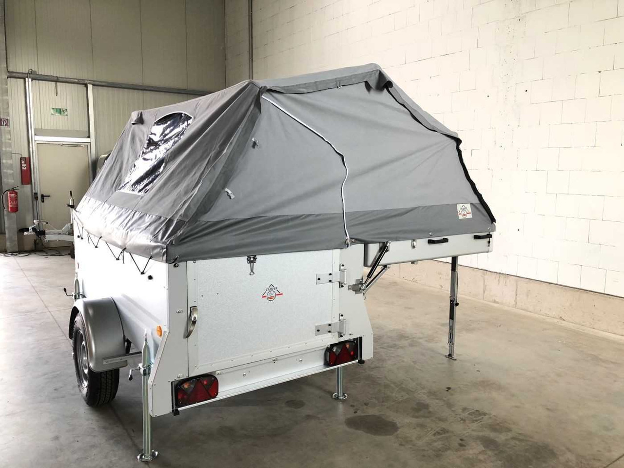TPV KT-EB3 Street Camper Campinganhänger - Ρυμουλκούμενο τροχόσπιτο: φωτογραφία 5 TPV KT-EB3 Street Camper Campinganhänger - Ρυμουλκούμενο τροχόσπιτο: φωτογραφία 5
