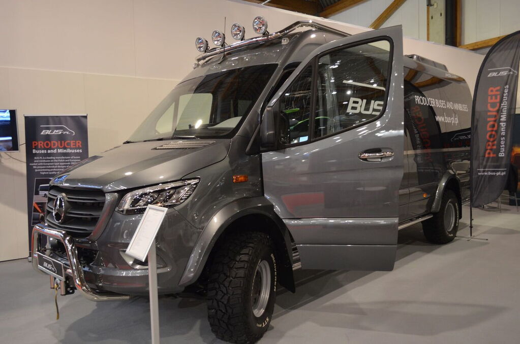 MERCEDES-BENZ Sprinter 519 4x4 high and low drive - Μικρό λεωφορείο, Επιβατικό βαν: φωτογραφία 5 MERCEDES-BENZ Sprinter 519 4x4 high and low drive - Μικρό λεωφορείο, Επιβατικό βαν: φωτογραφία 5