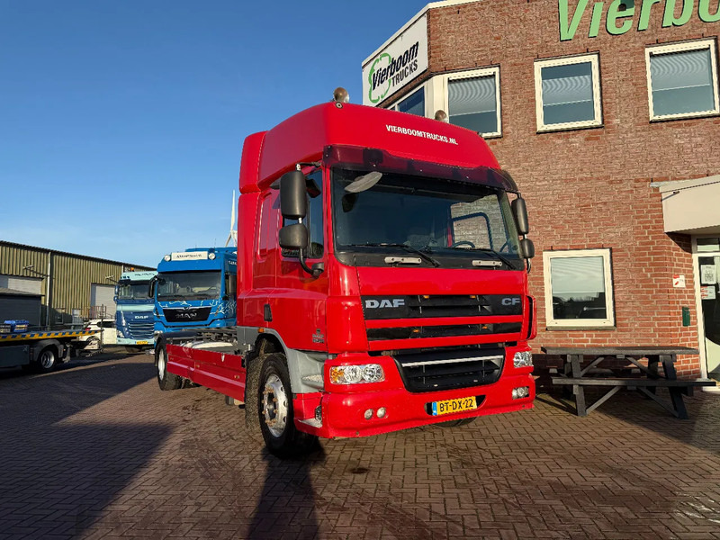 DAF CF 75 CF75-250 4X2 SPACECAB/RENOVA/STEEL/AIR/AIRCO/HOLLAND TRUCK - Φορτηγό μεταφοράς εμπορευματοκιβωτίων/ Κινητό αμάξωμα: φωτογραφία 1 DAF CF 75 CF75-250 4X2 SPACECAB/RENOVA/STEEL/AIR/AIRCO/HOLLAND TRUCK - Φορτηγό μεταφοράς εμπορευματοκιβωτίων/ Κινητό αμάξωμα: φωτογραφία 1