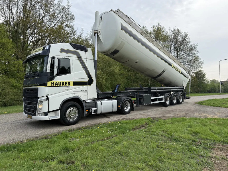 Volvo FH 420 4X2 MIT KASSBOHRER KIPPSILO SUPER ZUSTAND!!! - Τράκτορας: φωτογραφία 2 Volvo FH 420 4X2 MIT KASSBOHRER KIPPSILO SUPER ZUSTAND!!! - Τράκτορας: φωτογραφία 2