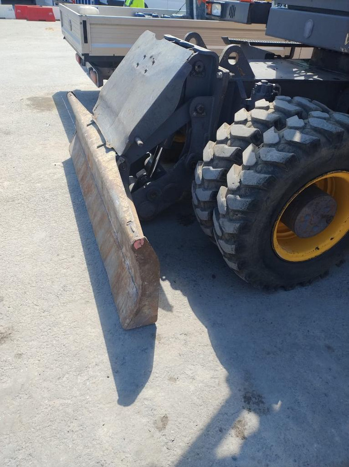 VOLVO EWR170E - Τροχοφόρος εκσκαφέας: φωτογραφία 5 VOLVO EWR170E - Τροχοφόρος εκσκαφέας: φωτογραφία 5