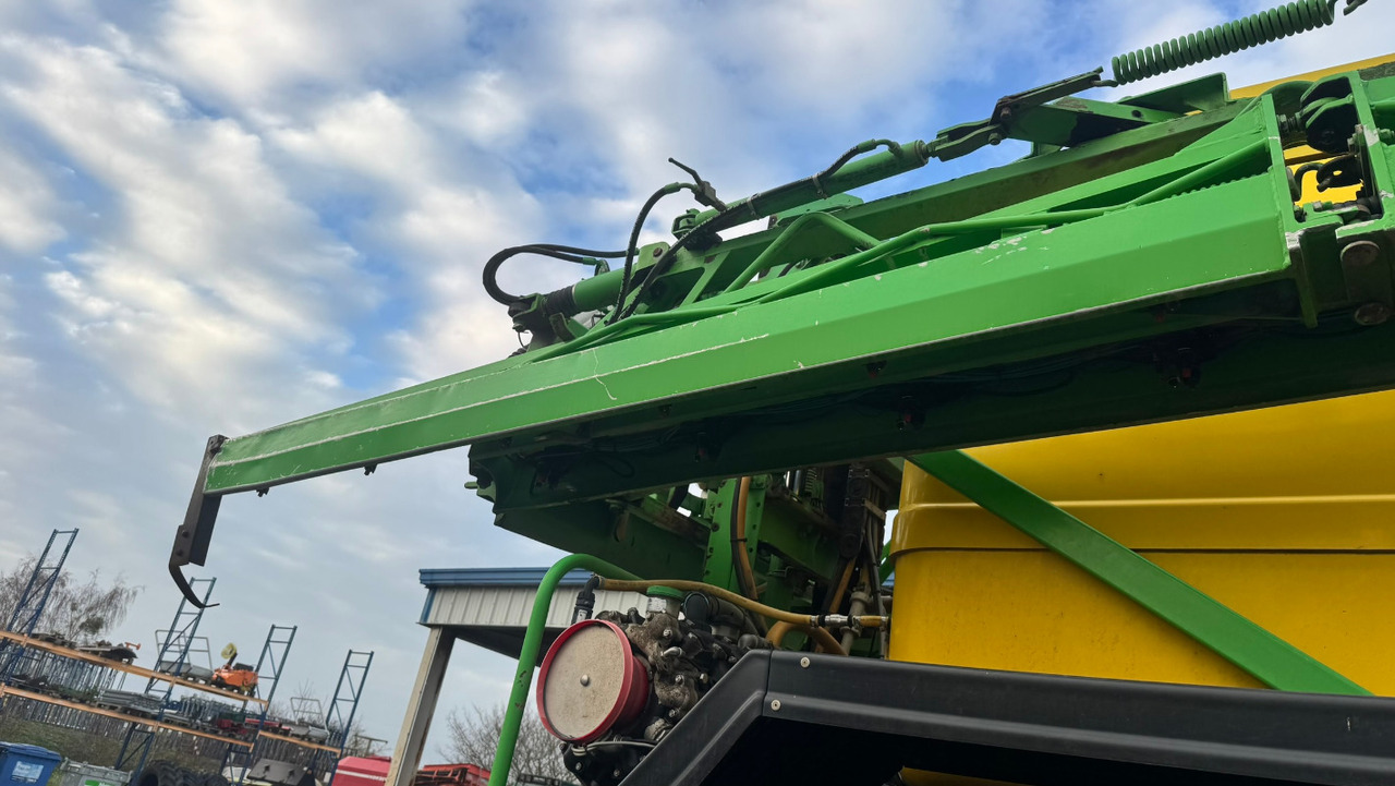 Dammann DT 2500 H 6000l 30 m - Αυτοκινούμενο ψεκαστικό: φωτογραφία 3 Dammann DT 2500 H 6000l 30 m - Αυτοκινούμενο ψεκαστικό: φωτογραφία 3