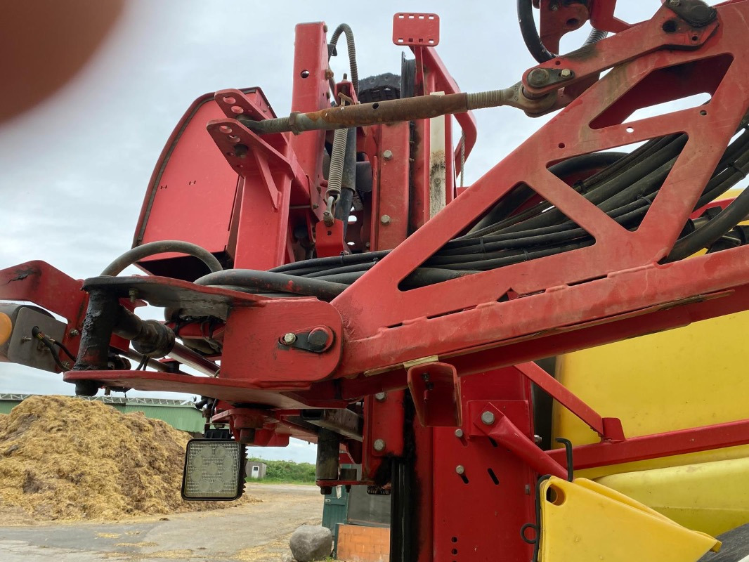 Kverneland Ikarus S38 27m - Ψεκαστικό: φωτογραφία 5 Kverneland Ikarus S38 27m - Ψεκαστικό: φωτογραφία 5