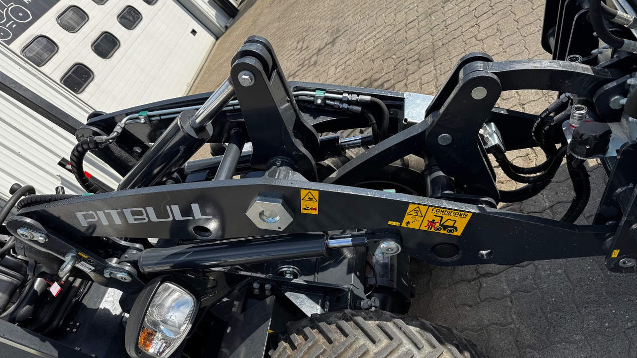 PITBULL X27-45 - Ελαστιχοφόρος φορτωτής: φωτογραφία 2 PITBULL X27-45 - Ελαστιχοφόρος φορτωτής: φωτογραφία 2