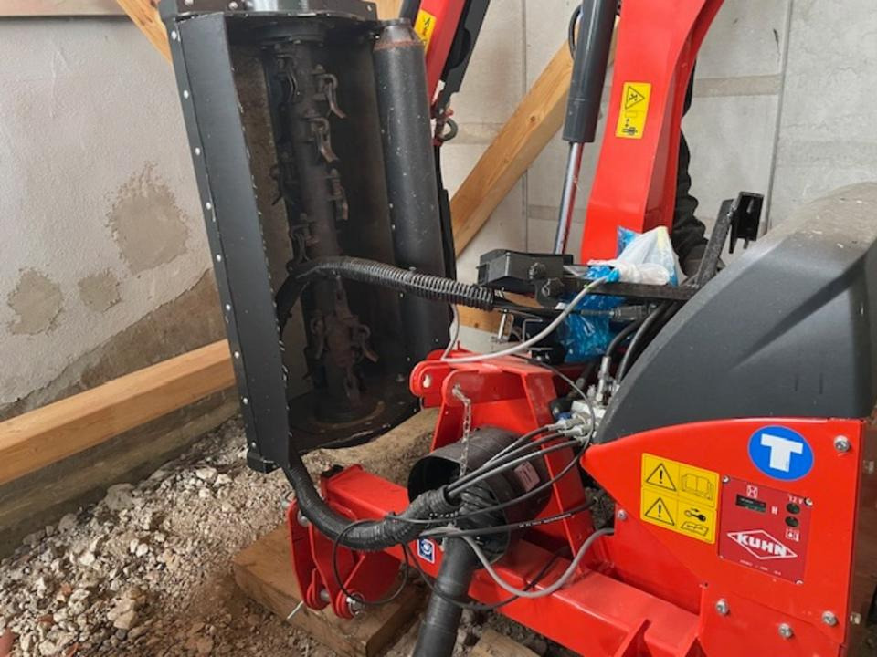 Böschungs-Auslegemäher Kuhn AGRI-LONGER GII - Καταστροφέας με βραχίονα: φωτογραφία 3 Böschungs-Auslegemäher Kuhn AGRI-LONGER GII - Καταστροφέας με βραχίονα: φωτογραφία 3