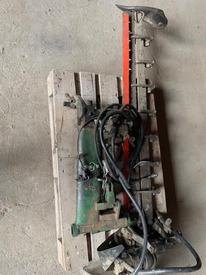 Doppelmesser-Mähwerk, Seitenanbau, passend zum John Deere 1140 - Καταστροφέας: φωτογραφία 2 Doppelmesser-Mähwerk, Seitenanbau, passend zum John Deere 1140 - Καταστροφέας: φωτογραφία 2