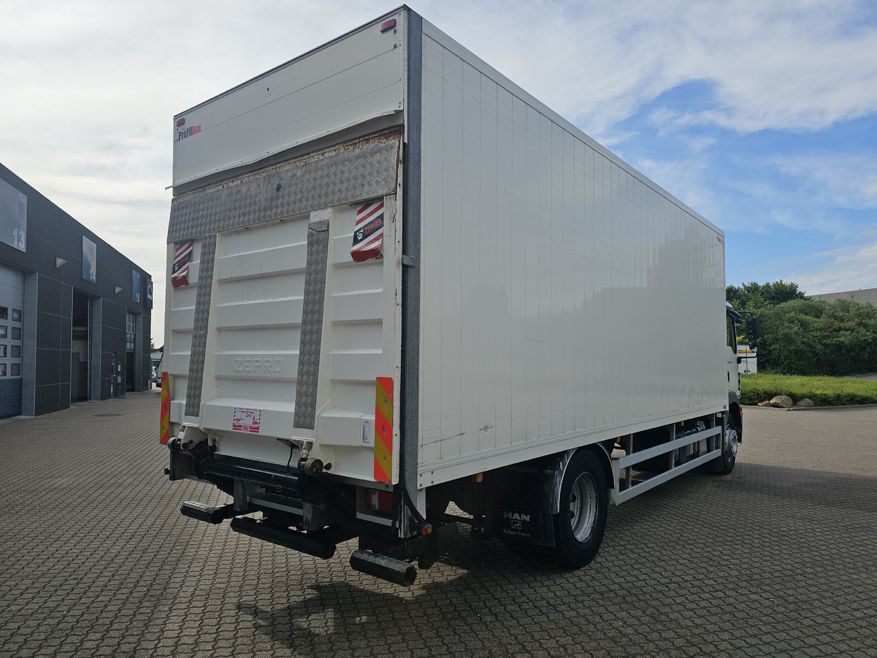 MAN TGM 18.290 - Φορτηγό κόφα: φωτογραφία 5 MAN TGM 18.290 - Φορτηγό κόφα: φωτογραφία 5