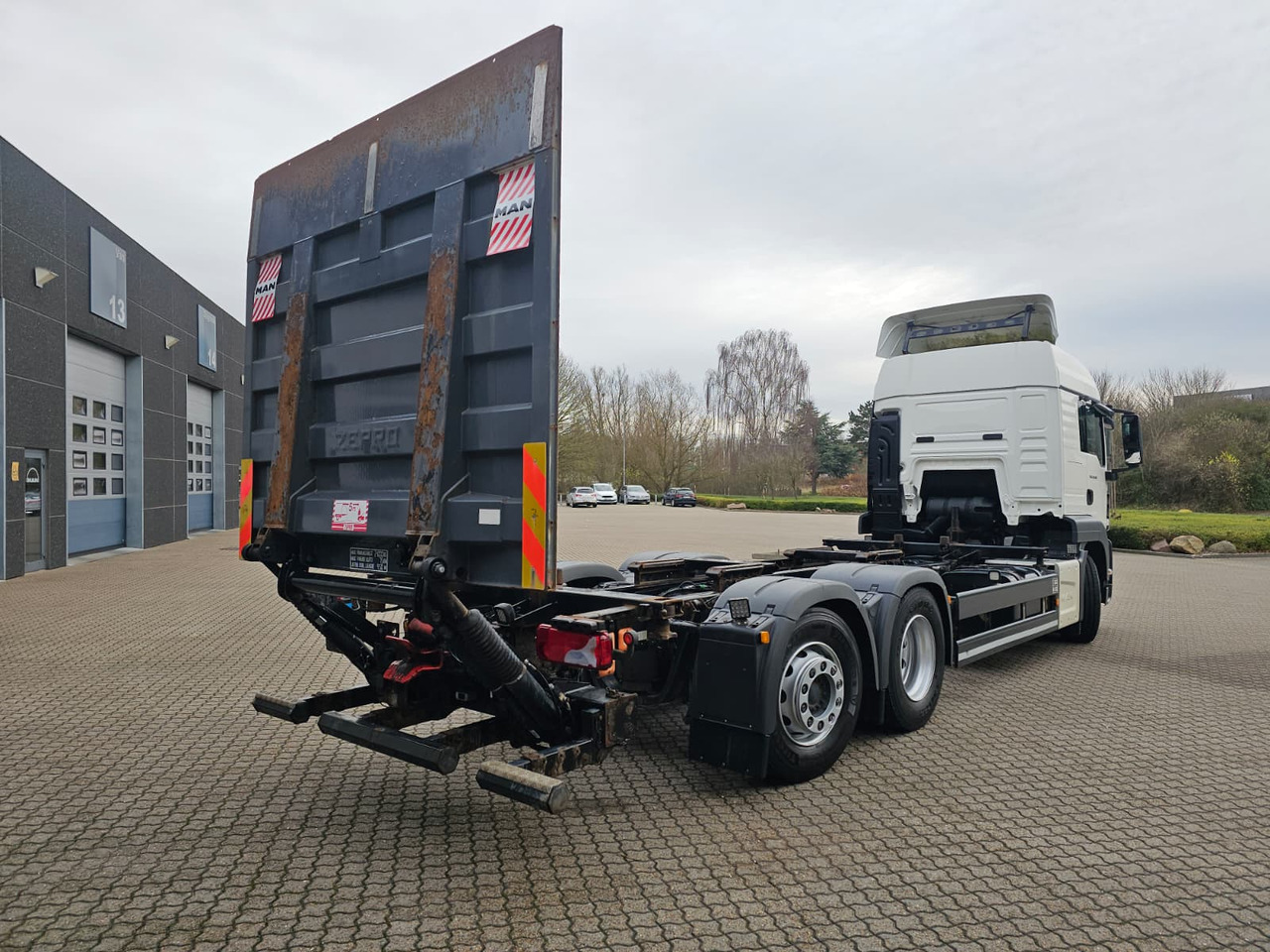 MAN TGS 26.500 6X2-4 - Φορτηγό μεταφοράς εμπορευματοκιβωτίων/ Κινητό αμάξωμα: φωτογραφία 3 MAN TGS 26.500 6X2-4 - Φορτηγό μεταφοράς εμπορευματοκιβωτίων/ Κινητό αμάξωμα: φωτογραφία 3