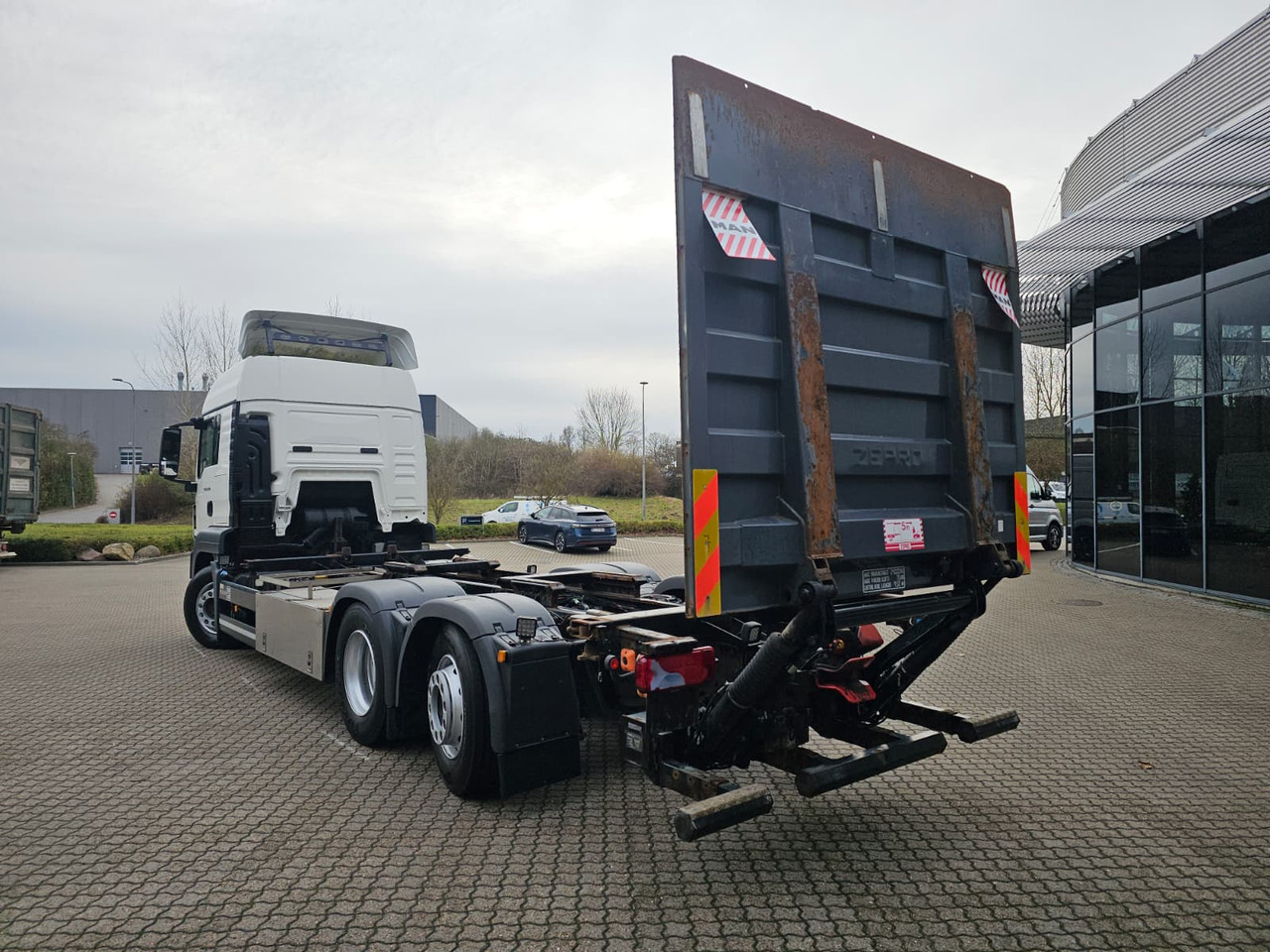 MAN TGS 26.500 6X2-4 - Φορτηγό μεταφοράς εμπορευματοκιβωτίων/ Κινητό αμάξωμα: φωτογραφία 4 MAN TGS 26.500 6X2-4 - Φορτηγό μεταφοράς εμπορευματοκιβωτίων/ Κινητό αμάξωμα: φωτογραφία 4