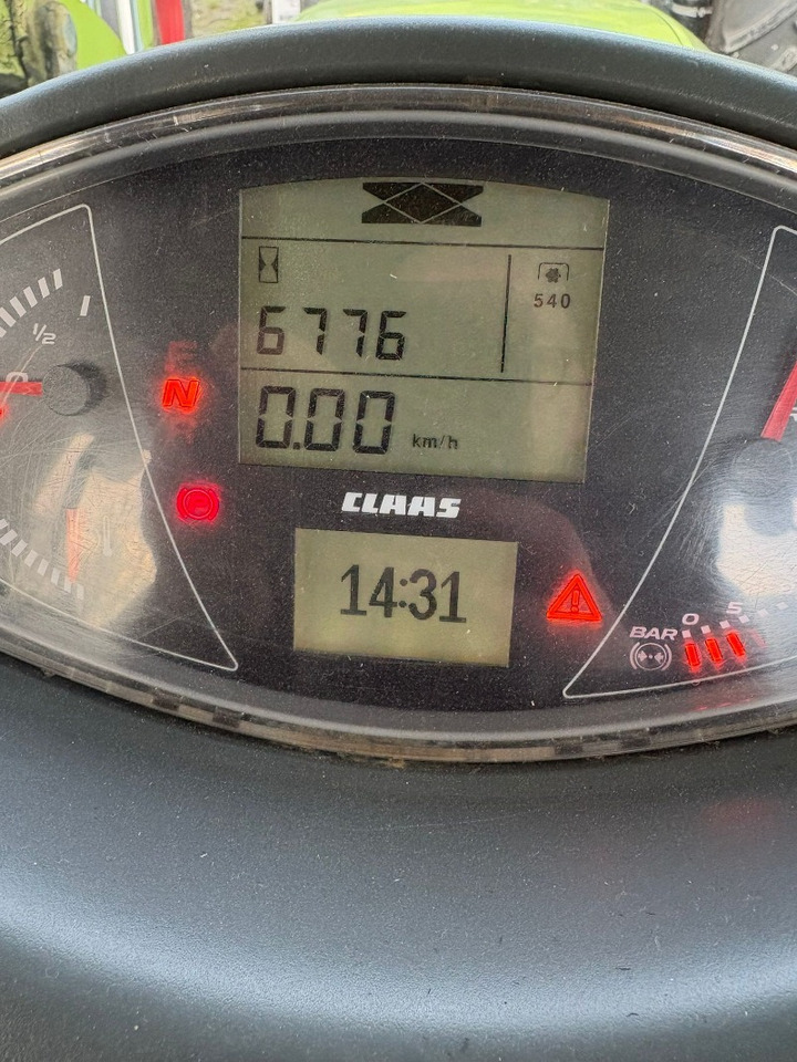 CLAAS Arion 550 CMATIC - Τρακτέρ: φωτογραφία 3 CLAAS Arion 550 CMATIC - Τρακτέρ: φωτογραφία 3