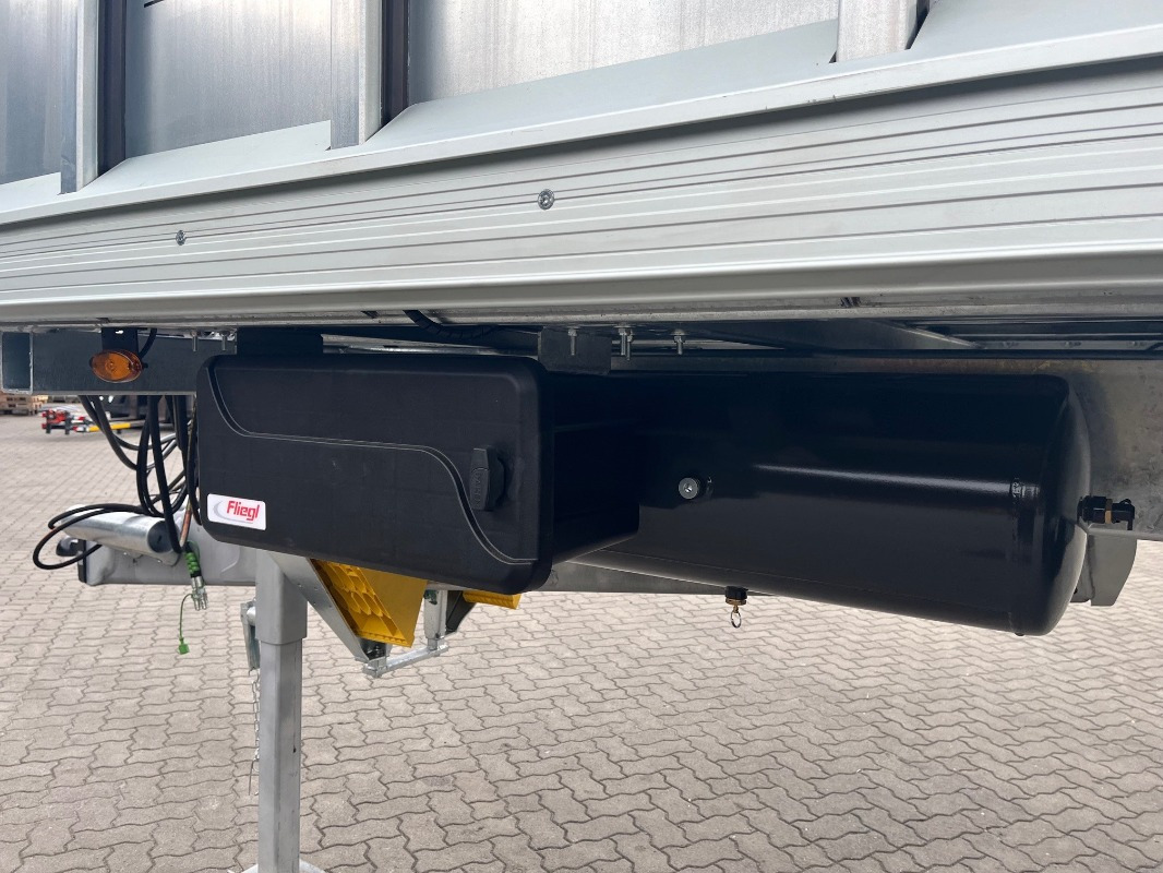 Fliegl ASW281 - Τρέιλερ: φωτογραφία 4 Fliegl ASW281 - Τρέιλερ: φωτογραφία 4