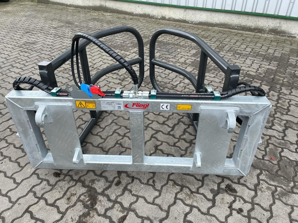 Fliegl Ballenzange ''Small'' **Sonderpreis** - Παρελκόμενα: φωτογραφία 3 Fliegl Ballenzange ''Small'' **Sonderpreis** - Παρελκόμενα: φωτογραφία 3