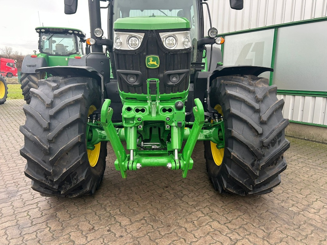 John Deere 6R 145 **MIETRÜCKLÄUFER** - Τρακτέρ: φωτογραφία 4 John Deere 6R 145 **MIETRÜCKLÄUFER** - Τρακτέρ: φωτογραφία 4