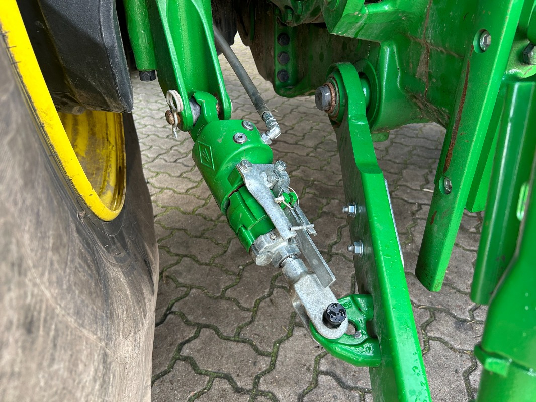 John Deere 6R 250 **MIETRÜCKLÄUFER** - Τρακτέρ: φωτογραφία 4 John Deere 6R 250 **MIETRÜCKLÄUFER** - Τρακτέρ: φωτογραφία 4