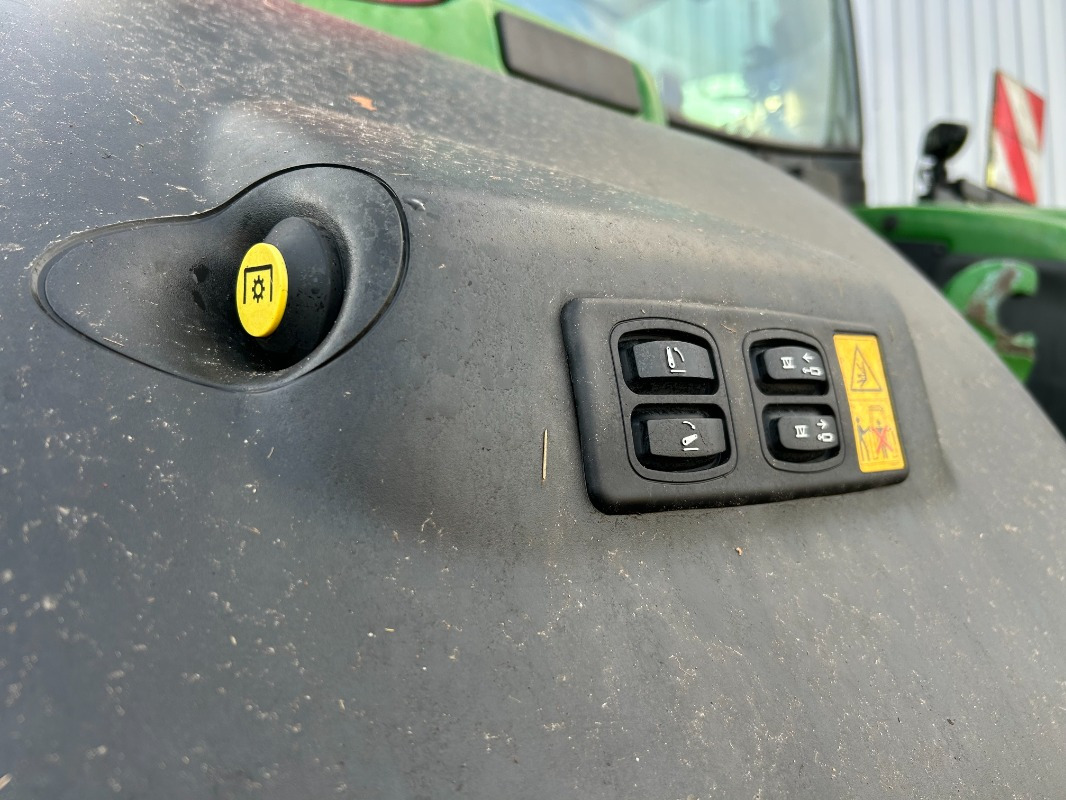 John Deere 6R 250 *MIETRÜCKLÄUFER* - Τρακτέρ: φωτογραφία 3 John Deere 6R 250 *MIETRÜCKLÄUFER* - Τρακτέρ: φωτογραφία 3