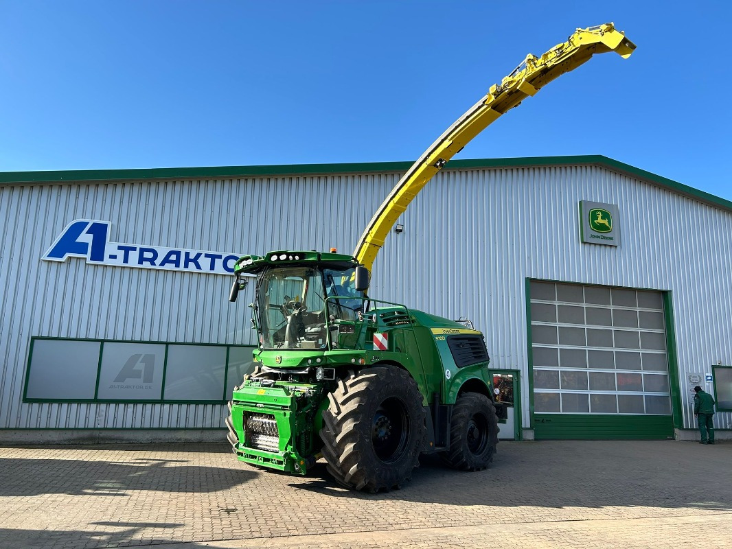 John Deere 9700i - Μηχανή συγκομιδής: φωτογραφία 1 John Deere 9700i - Μηχανή συγκομιδής: φωτογραφία 1