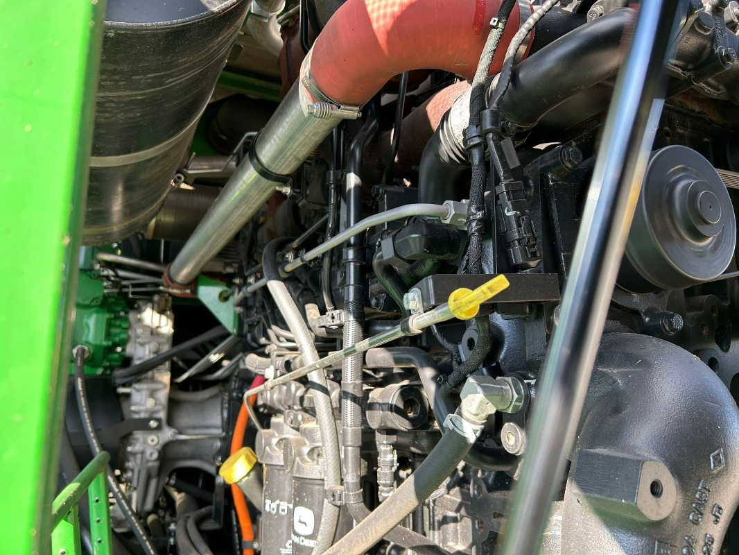 John Deere 9700i - Μηχανή συγκομιδής: φωτογραφία 4 John Deere 9700i - Μηχανή συγκομιδής: φωτογραφία 4