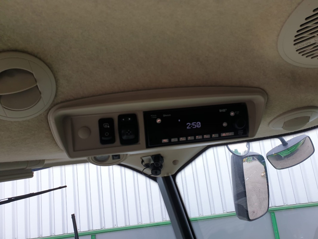 John Deere S770 - Θεριζοαλωνιστική μηχανή: φωτογραφία 4 John Deere S770 - Θεριζοαλωνιστική μηχανή: φωτογραφία 4