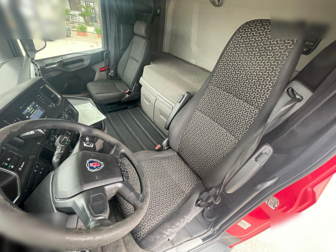 SCANIA R450 - Φορτηγό μουσαμάς: φωτογραφία 5 SCANIA R450 - Φορτηγό μουσαμάς: φωτογραφία 5