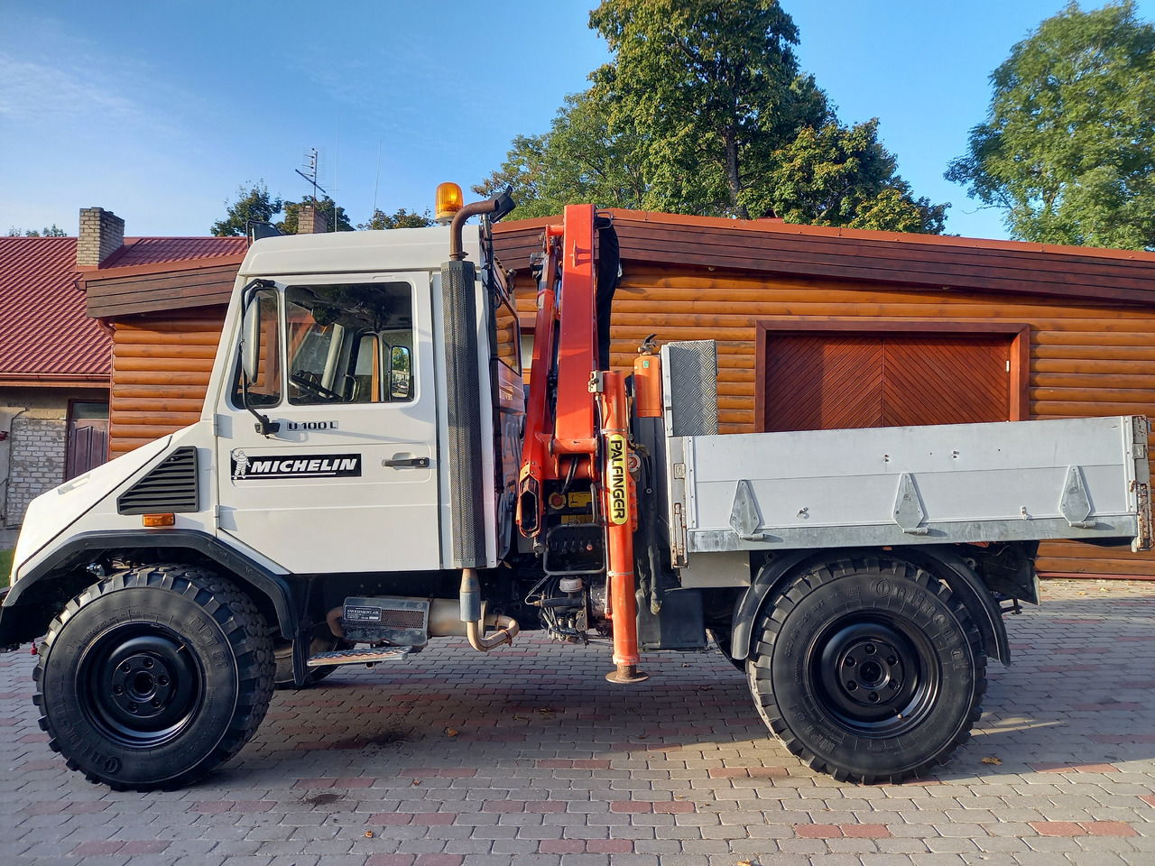 Φορτηγό με γερανό UNIMOG U100L: φωτογραφία 19