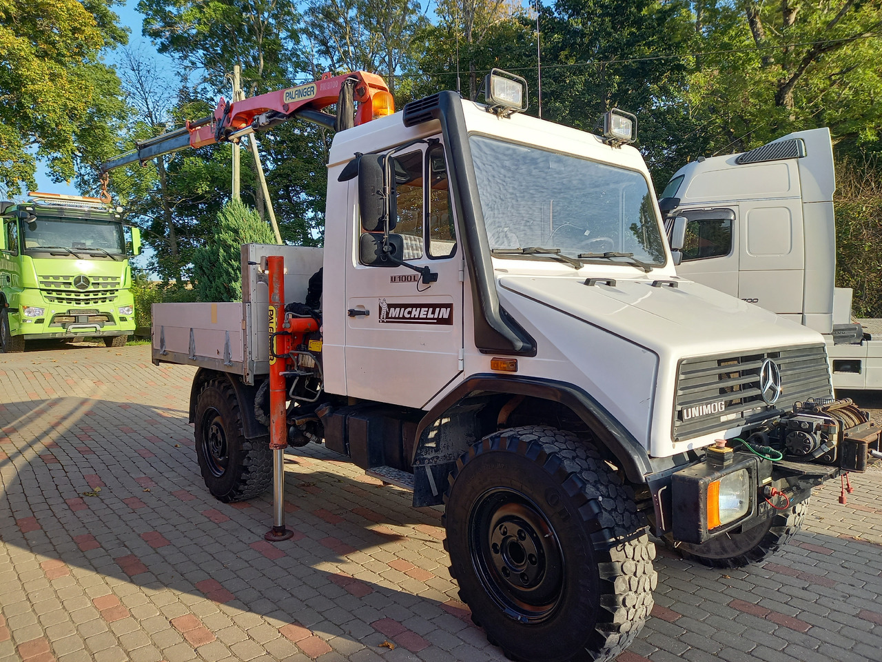 Φορτηγό με γερανό UNIMOG U100L: φωτογραφία 13