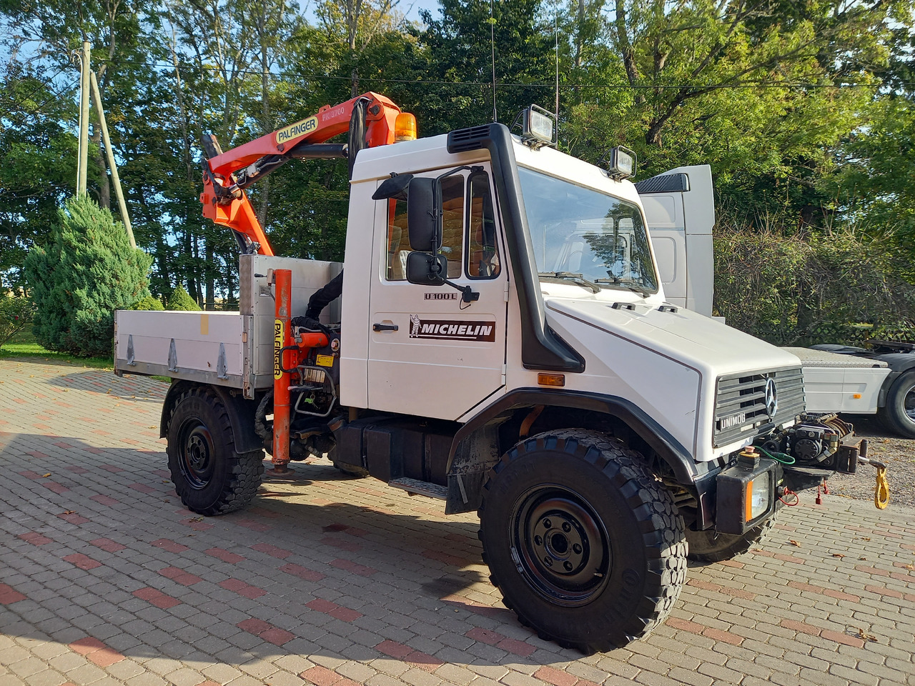 Φορτηγό με γερανό UNIMOG U100L: φωτογραφία 7