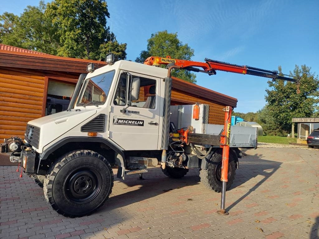 Unimog UNIMOG 4X4 - Φορτηγό με γερανό: φωτογραφία 2 Unimog UNIMOG 4X4 - Φορτηγό με γερανό: φωτογραφία 2