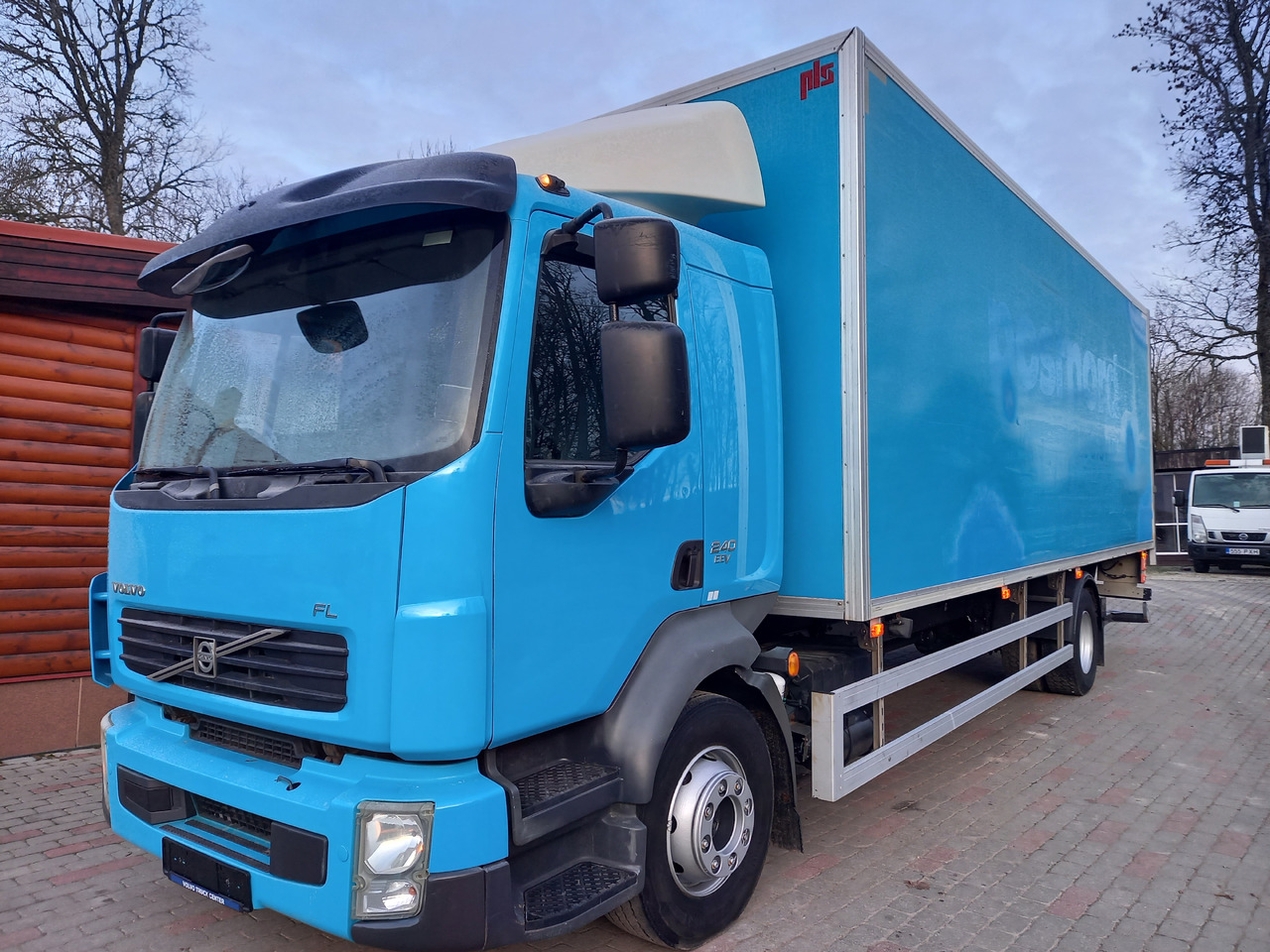 VOLVO FL 240, 4x2, GW 16000 KG - Φορτηγό ισοθερμικό: φωτογραφία 1 VOLVO FL 240, 4x2, GW 16000 KG - Φορτηγό ισοθερμικό: φωτογραφία 1