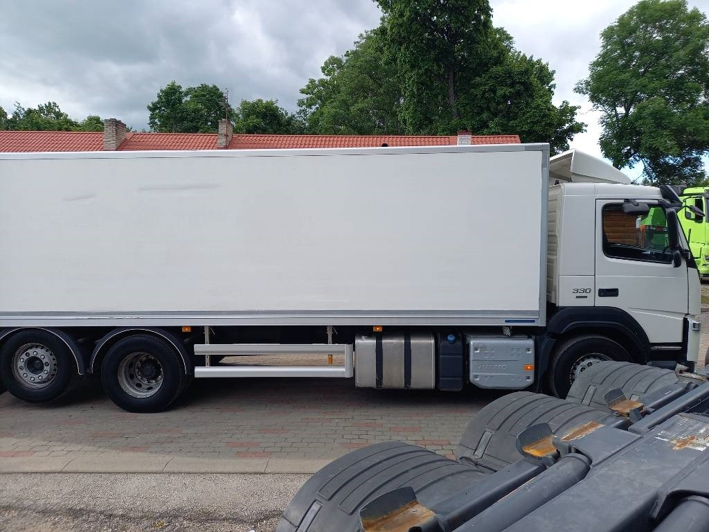 Φορτηγό ψυγείο Volvo FM 330, 6x2, CARRIER SUPRA 950 U: φωτογραφία 20