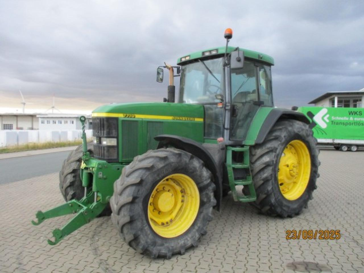 John Deere 7710 TLS Krichgang - Τρακτέρ: φωτογραφία 1 John Deere 7710 TLS Krichgang - Τρακτέρ: φωτογραφία 1