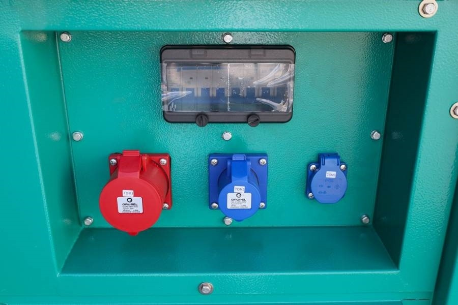 Cummins C38D5QS Declaration of Conformity, Diesel, 38kVA, - Βιομηχανική γεννήτρια: φωτογραφία 3 Cummins C38D5QS Declaration of Conformity, Diesel, 38kVA, - Βιομηχανική γεννήτρια: φωτογραφία 3