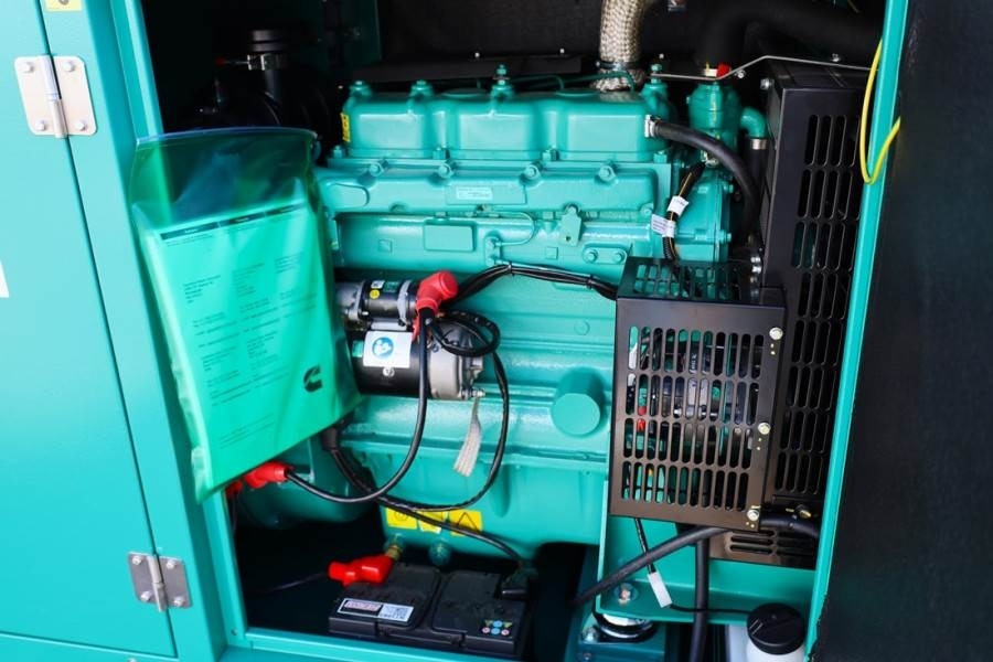 Cummins C38D5QS Declaration of Conformity, Diesel, 38kVA, - Βιομηχανική γεννήτρια: φωτογραφία 4 Cummins C38D5QS Declaration of Conformity, Diesel, 38kVA, - Βιομηχανική γεννήτρια: φωτογραφία 4