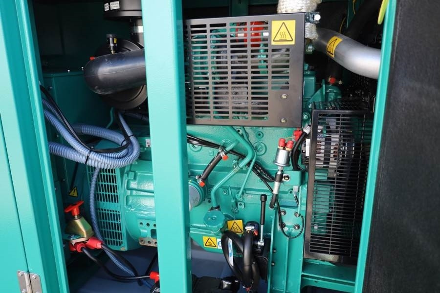 Cummins C55D5EQ Declaration of Conformity, Diesel, 55kVA, - Βιομηχανική γεννήτρια: φωτογραφία 3 Cummins C55D5EQ Declaration of Conformity, Diesel, 55kVA, - Βιομηχανική γεννήτρια: φωτογραφία 3