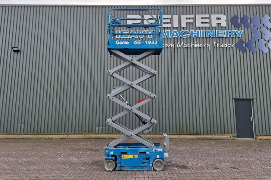 Genie GS1932 E-Drive Several In Stock, 8m Working Height - Ψαλιδωτό ανυψωτικό: φωτογραφία 3 Genie GS1932 E-Drive Several In Stock, 8m Working Height - Ψαλιδωτό ανυψωτικό: φωτογραφία 3