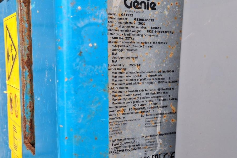 Ψαλιδωτό ανυψωτικό Genie GS1932 E-Drive Several In Stock, 8m Working Height: φωτογραφία 7