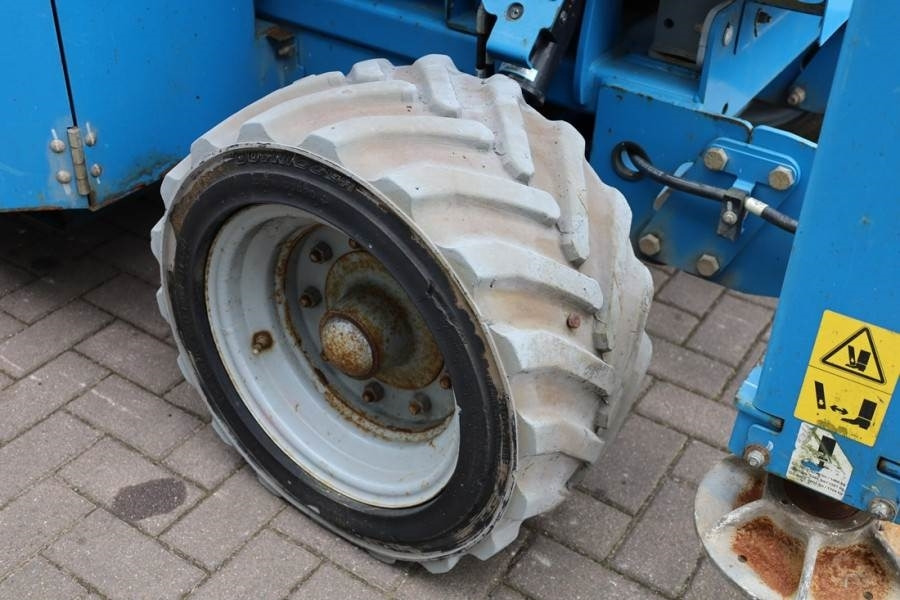 Ψαλιδωτό ανυψωτικό Genie GS4069 Electric, 14m Working Height, 363kg Capacit: φωτογραφία 10 Ψαλιδωτό ανυψωτικό Genie GS4069 Electric, 14m Working Height, 363kg Capacit: φωτογραφία 10