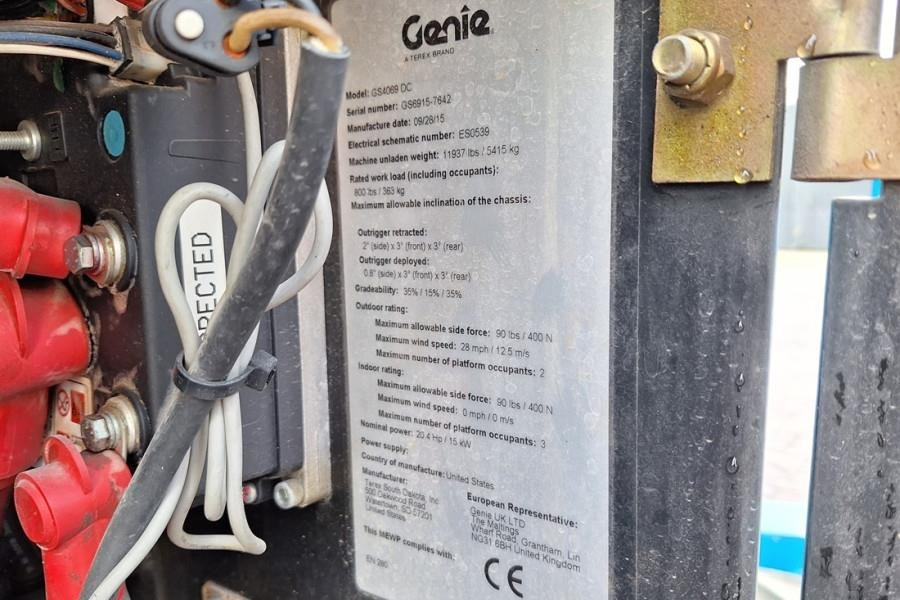 Ψαλιδωτό ανυψωτικό Genie GS4069DC Electric, 14m Working Height, 363kg Capac: φωτογραφία 7 Ψαλιδωτό ανυψωτικό Genie GS4069DC Electric, 14m Working Height, 363kg Capac: φωτογραφία 7