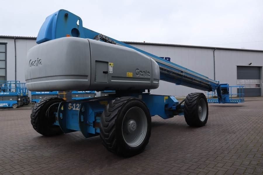 Genie S125 Diesel, 4x4x4 Drive, 40.1m Working Height, 24 - Τηλεσκοπικό ανυψωτικό: φωτογραφία 2 Genie S125 Diesel, 4x4x4 Drive, 40.1m Working Height, 24 - Τηλεσκοπικό ανυψωτικό: φωτογραφία 2
