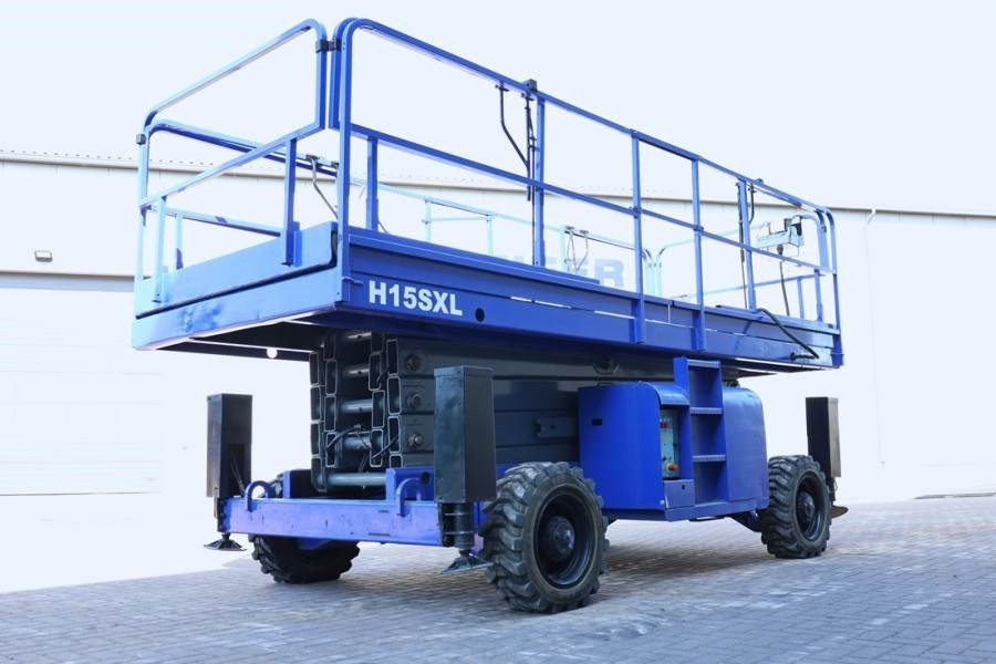 Haulotte H15SXL Diesel, 4x4 Drive, 15m Working Height, 500k - Ψαλιδωτό ανυψωτικό: φωτογραφία 2 Haulotte H15SXL Diesel, 4x4 Drive, 15m Working Height, 500k - Ψαλιδωτό ανυψωτικό: φωτογραφία 2