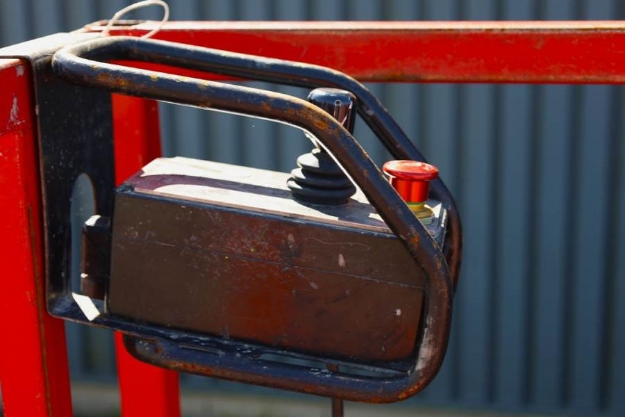 Holland Lift Ecostar HL-11812 Electric, 14m Working Height, 300 - Ψαλιδωτό ανυψωτικό: φωτογραφία 4 Holland Lift Ecostar HL-11812 Electric, 14m Working Height, 300 - Ψαλιδωτό ανυψωτικό: φωτογραφία 4