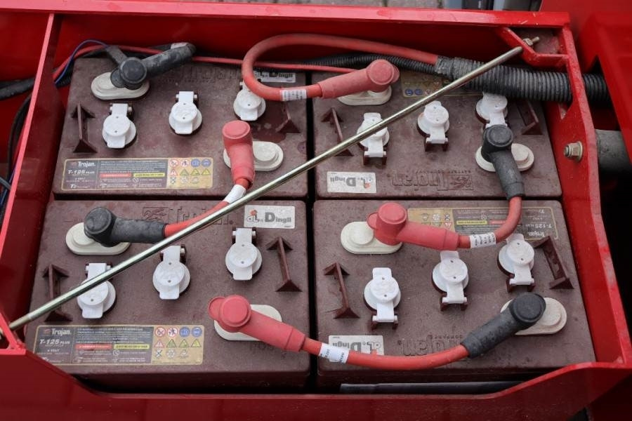 Magni ES1212E Valid inspection, *Guarantee! Electric, 12 - Ψαλιδωτό ανυψωτικό: φωτογραφία 3 Magni ES1212E Valid inspection, *Guarantee! Electric, 12 - Ψαλιδωτό ανυψωτικό: φωτογραφία 3