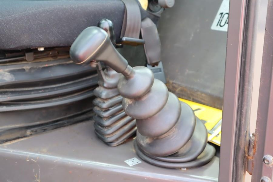 Φορτηγό ανωμάλου εδάφους Manitou M30-4 Diesel, 4x4 Drive, 3t Capacity, Triplex Mast: φωτογραφία 13 Φορτηγό ανωμάλου εδάφους Manitou M30-4 Diesel, 4x4 Drive, 3t Capacity, Triplex Mast: φωτογραφία 13